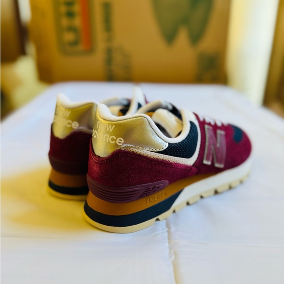 New Balance M 574 new in original box - Picture 3 of 6